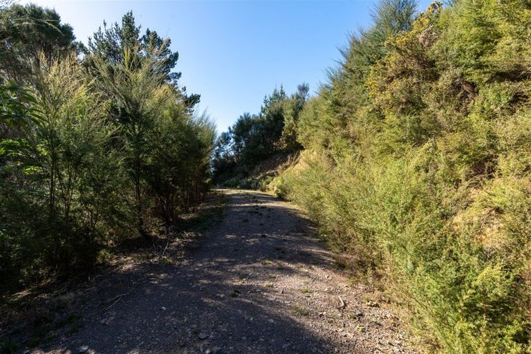 Photo of property in 93 Ranui Road, Karetu, 0283