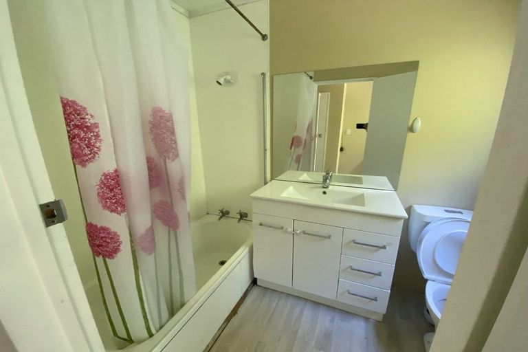 Photo of property in 14 Friedlanders Road, Manurewa, Auckland, 2102