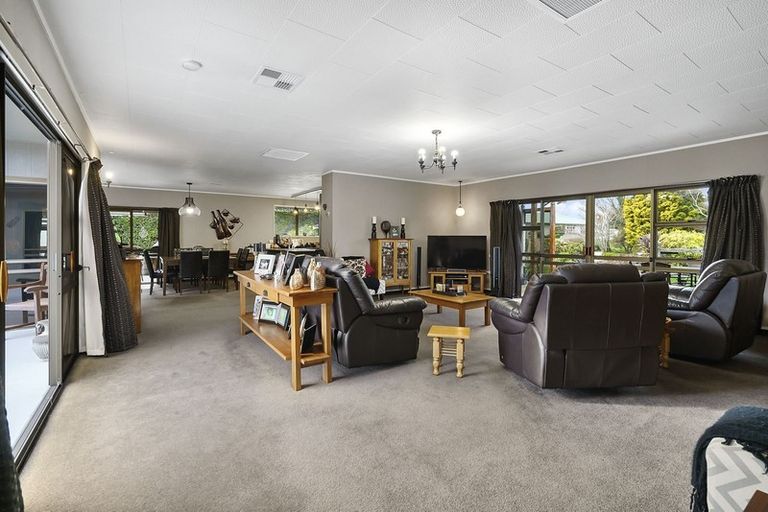 Photo of property in 111 Guy Street, Dannevirke, 4930