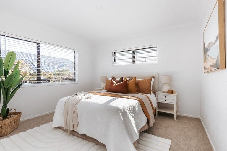 Photo of property in 2/2 Heron Avenue, Matua, Tauranga, 3110