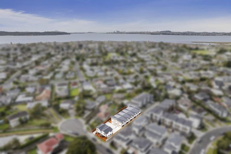 Photo of property in 7b Gladfield Lane, Te Atatu Peninsula, Auckland, 0610