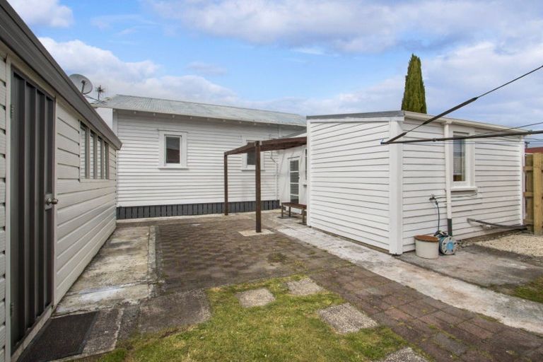 Photo of property in 56 Station Road, Paeroa, 3600