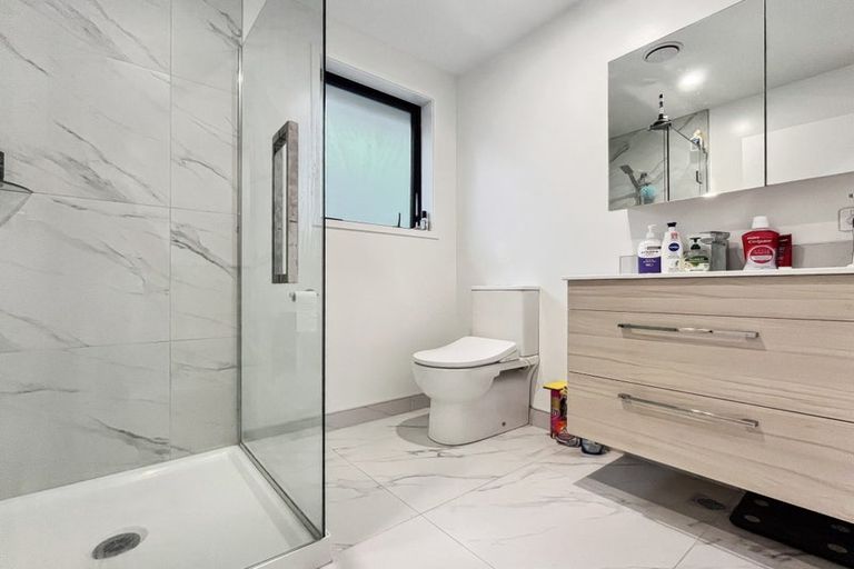 Photo of property in 6/10 Biddle Crescent, Taita, Lower Hutt, 5011