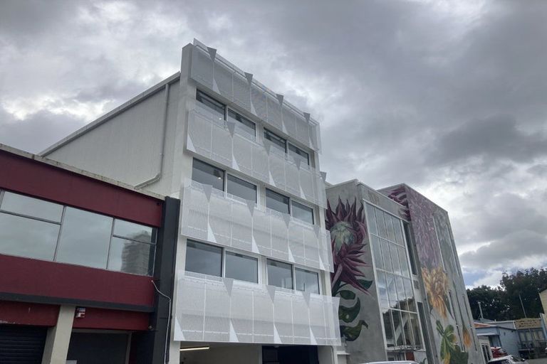 Photo of property in 5/32 Martin Square, Te Aro, Wellington, 6011