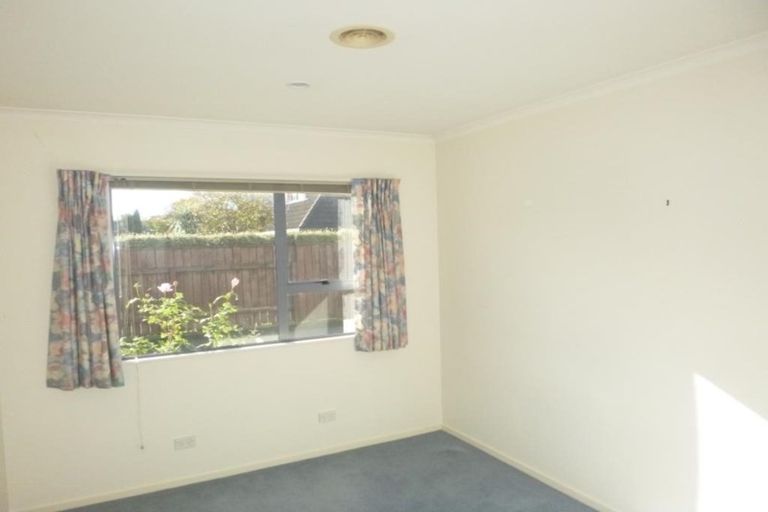 Photo of property in 59a Hautana Street, Woburn, Lower Hutt, 5010