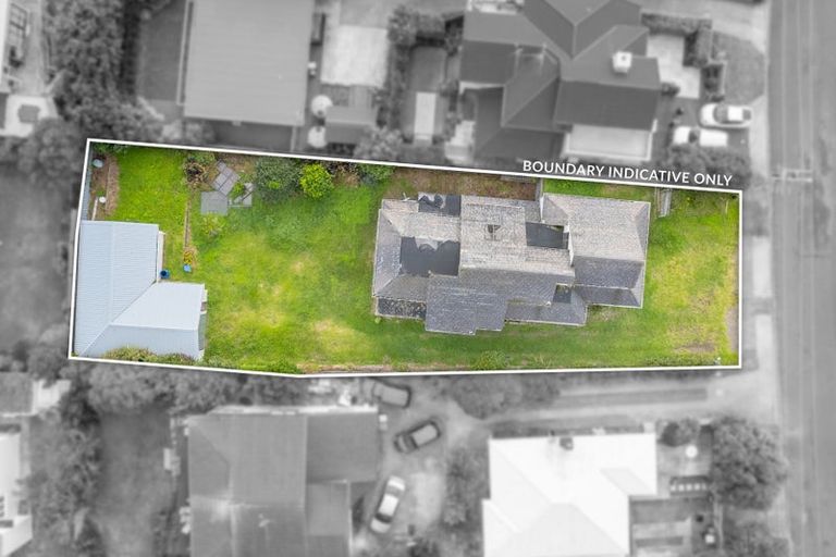 Photo of property in 122 Seaview Road, Paraparaumu Beach, Paraparaumu, 5032