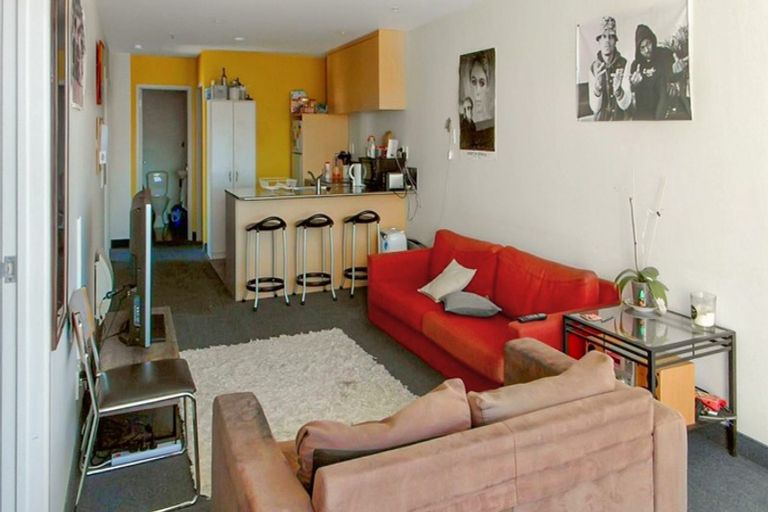 Photo of property in Hanson House, 11a/27 Hanson Street, Mount Cook, Wellington, 6021