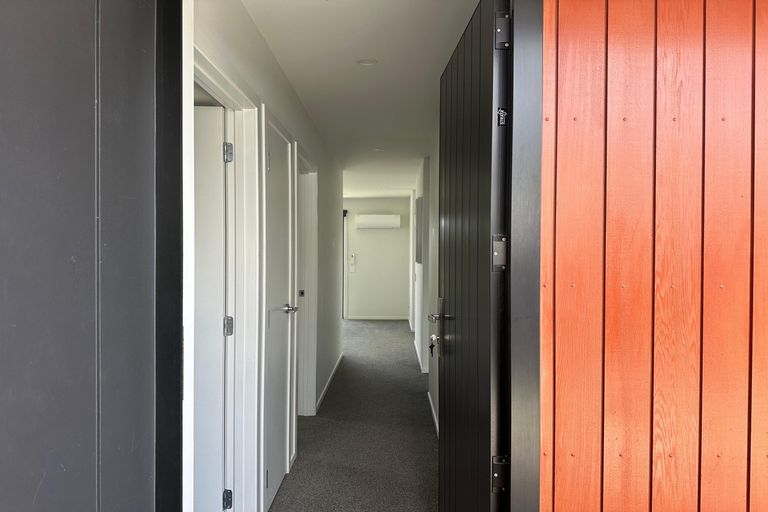 Photo of property in 25a Royal Terrace, Alexandra, 9320