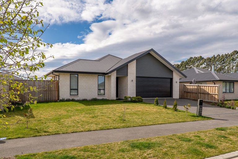 Photo of property in 6 Bob Reid Crescent, Darfield, 7571