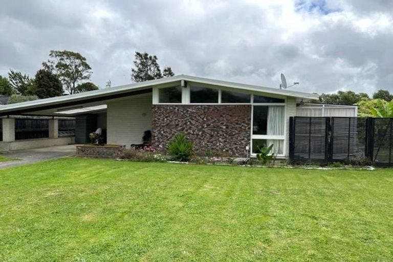 Photo of property in 19 Nimmo Avenue, Waikanae, 5036