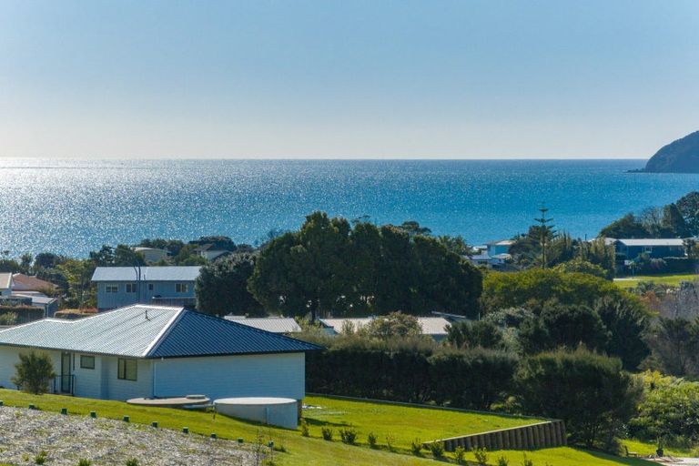 Photo of property in 5 Vidar Way, Coopers Beach, 0420
