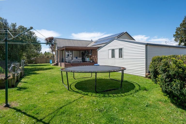 Photo of property in 22 Neil Road, Fairy Springs, Rotorua, 3015