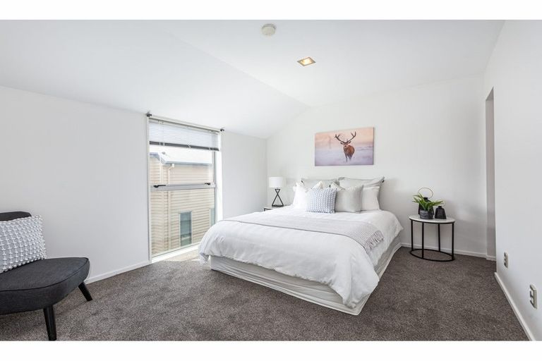 Photo of property in 496b Barbadoes Street, Edgeware, Christchurch, 8013