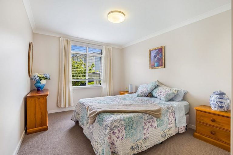 Photo of property in 80 Landmark Terrace, Orewa, 0931