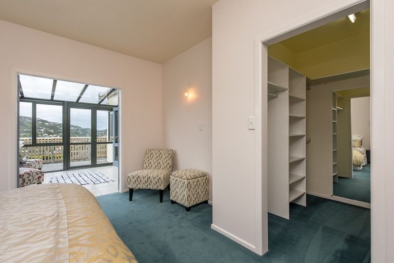 Photo of property in 2 Punjab Street, Khandallah, Wellington, 6035