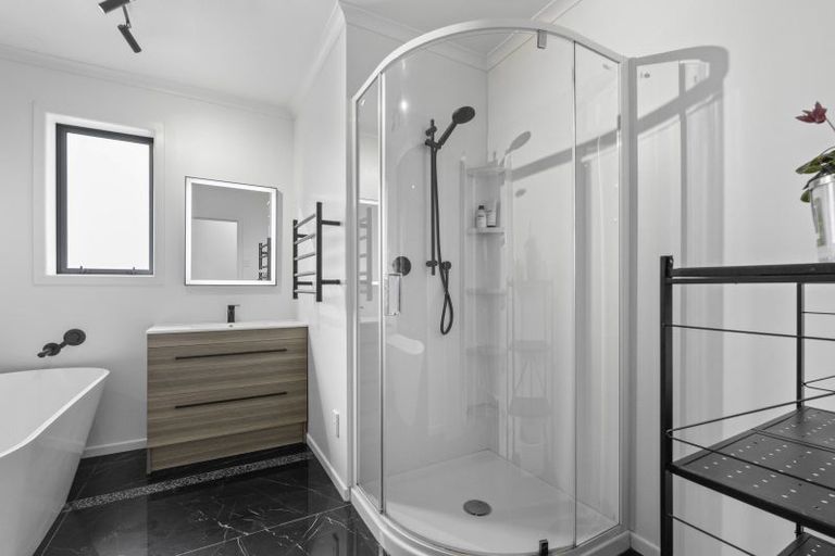 Photo of property in 483 Beaconsfield Road, Stratford, 4394