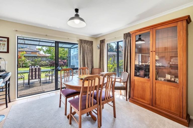 Photo of property in 27 Waione Court, Takanini, 2112