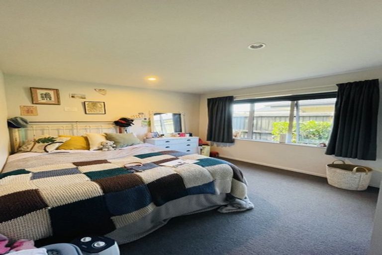 Photo of property in 10 Peak Crescent, Kaiapoi, 7630