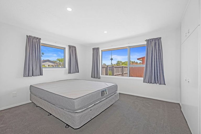 Photo of property in 40 Ashwood Street, Parklands, Christchurch, 8083