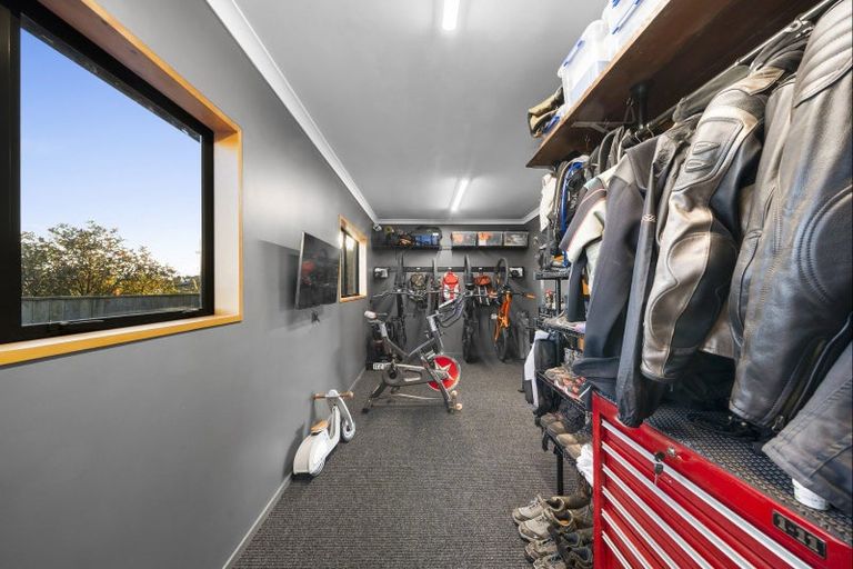 Photo of property in 24 Grace James Road, Pukekohe, 2120