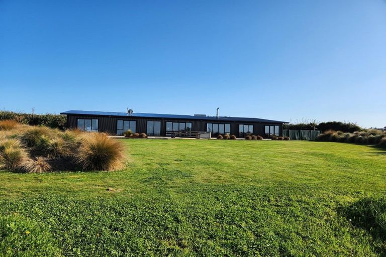 Photo of property in 3/1250 Waianakarua Road, Kakanui, Oamaru, 9495