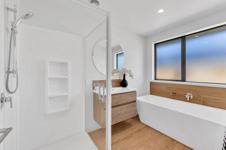 Photo of property in 30 Marcoola Drive, Rolleston, 7614