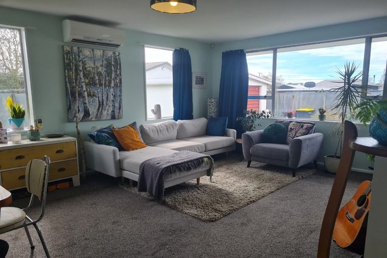 Photo of property in 90 Springs Road, Hornby, Christchurch, 8042