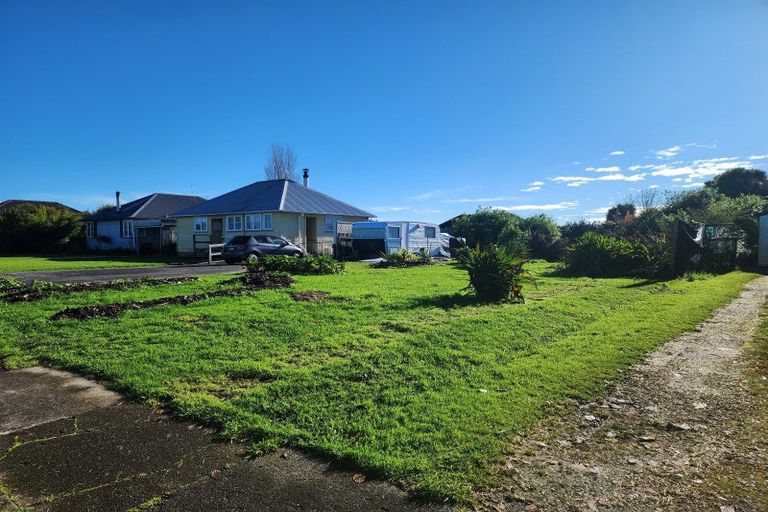 Photo of property in 49 Fonblanque Street, Westport, 7825