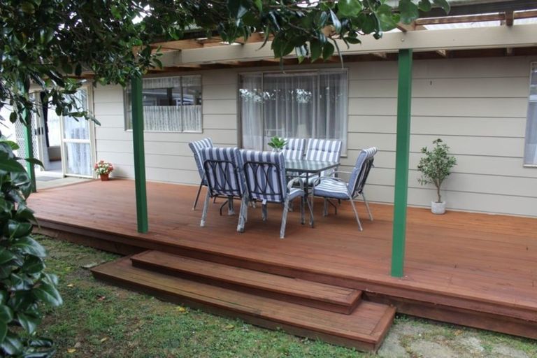 Photo of property in 127 Guy Street, Dannevirke, 4930