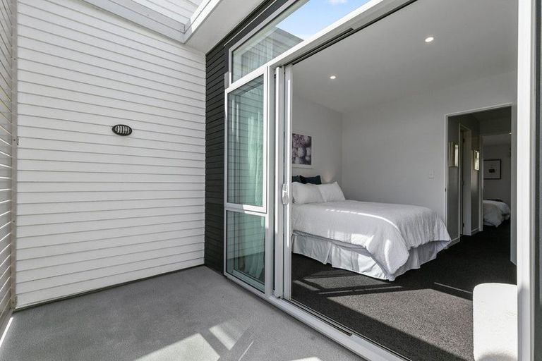 Photo of property in 3/24 Tamar Street, Island Bay, Wellington, 6023