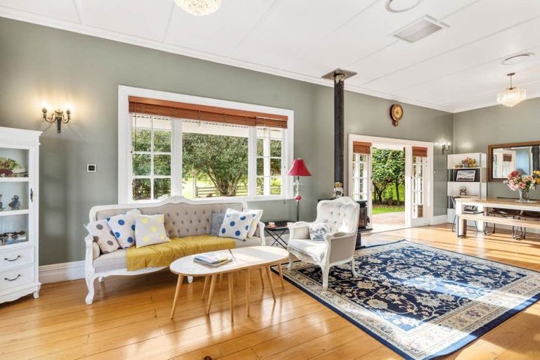 Photo of property in 1 Mill Road, Helensville, 0800