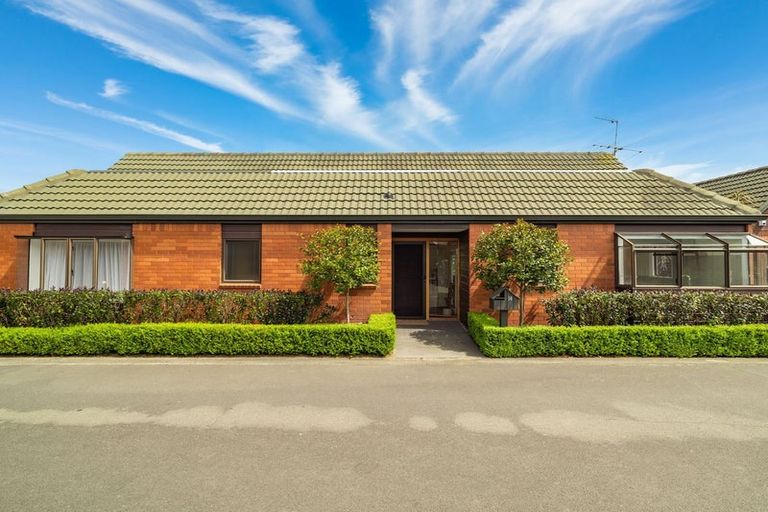 Photo of property in 14/415 Mairehau Road, Parklands, Christchurch, 8083