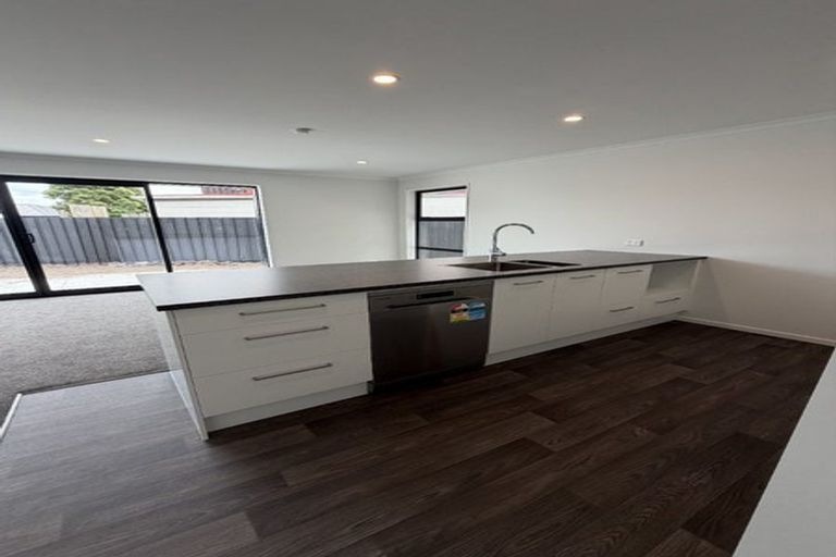 Photo of property in 2 Johns Road, Belfast, Christchurch, 8051