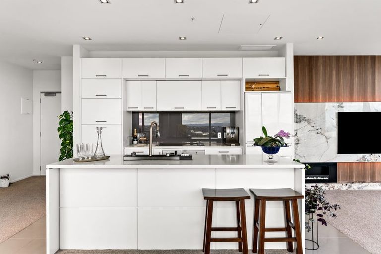 Photo of property in Sentinel Apartments, 1903/3 Northcroft Street, Takapuna, Auckland, 0622