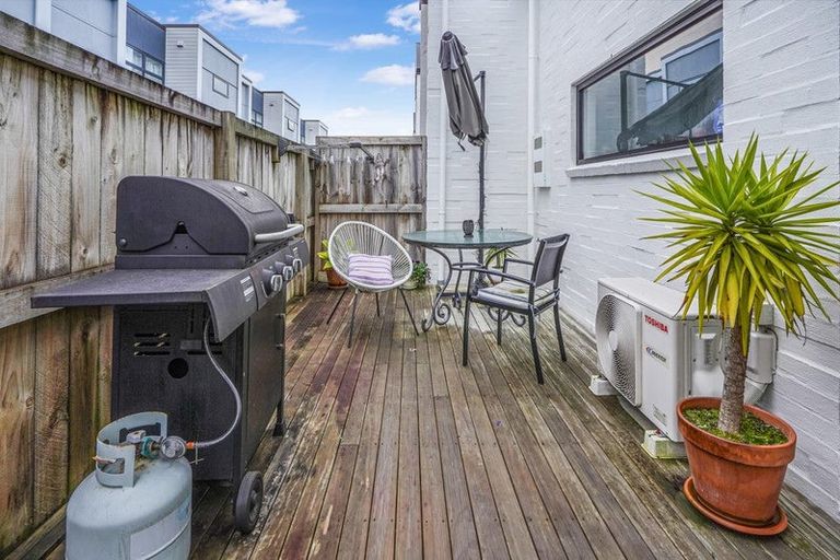 Photo of property in 22u4 Campbell Street, Frankton, Hamilton, 3204