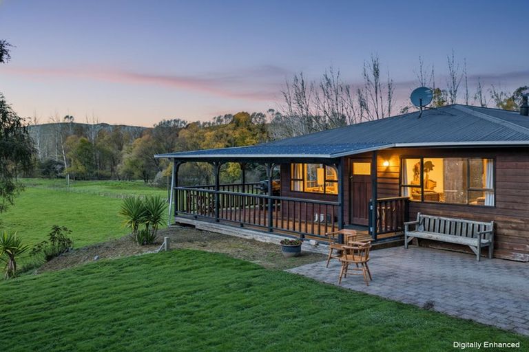 Photo of property in 193a Omokoroa Road, Omokoroa, 3114