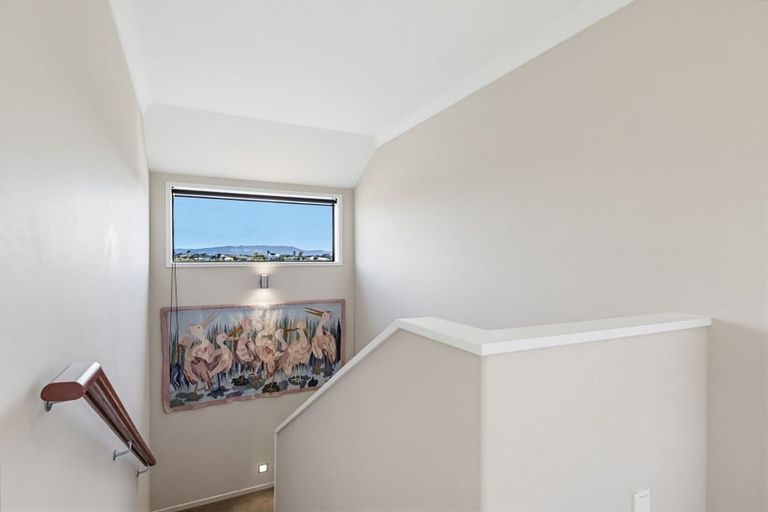 Photo of property in 64 Sereno Vista, Bellevue, Tauranga, 3110
