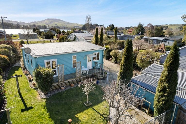 Photo of property in 32 Stewart Street, Waikouaiti, 9510