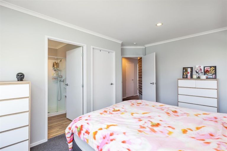 Photo of property in 4a Melanie Place, Orewa, 0931