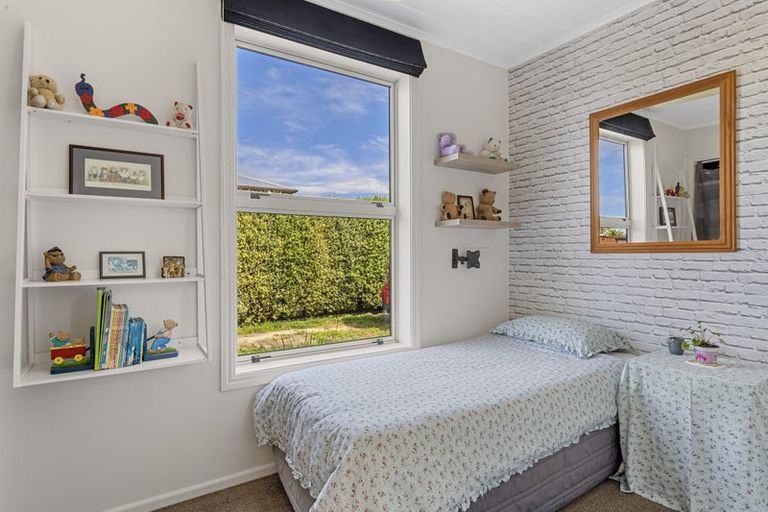 Photo of property in 380 High Street, Rangiora, 7400