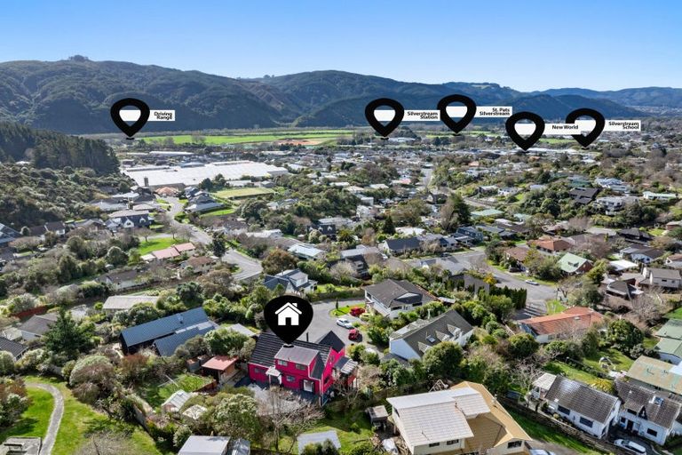 Photo of property in 12 Roman Close, Silverstream, Upper Hutt, 5019