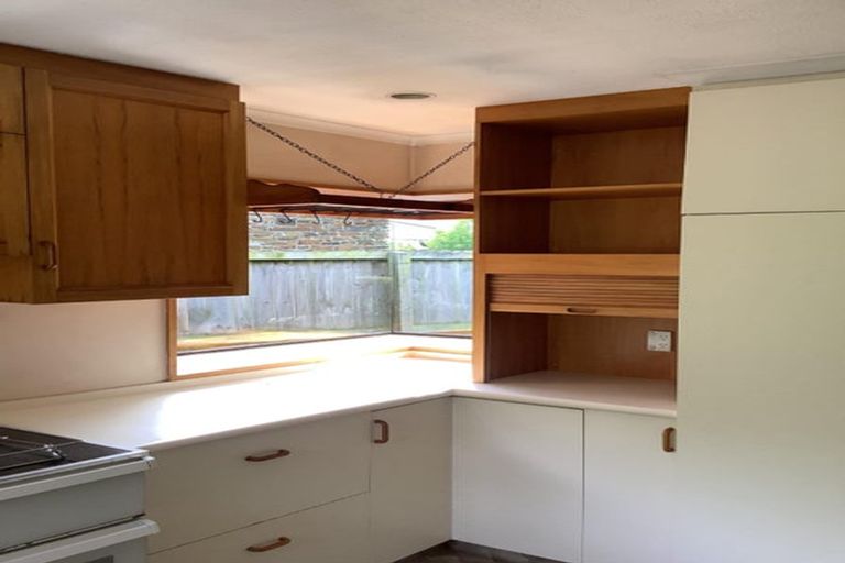 Photo of property in 17b Ramore Place, Redwood, Christchurch, 8051