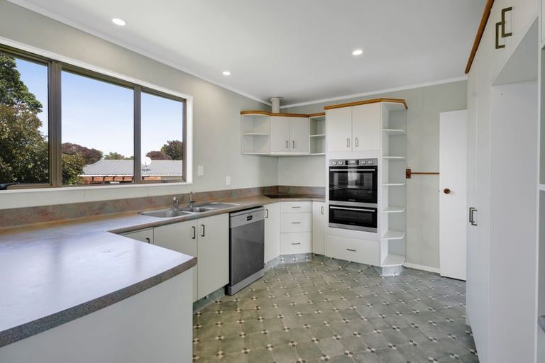 Photo of property in 12 Silby Street, Waitara, 4320