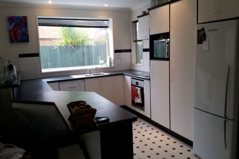 Photo of property in 24 Carmana Gardens, Rangiora, 7400
