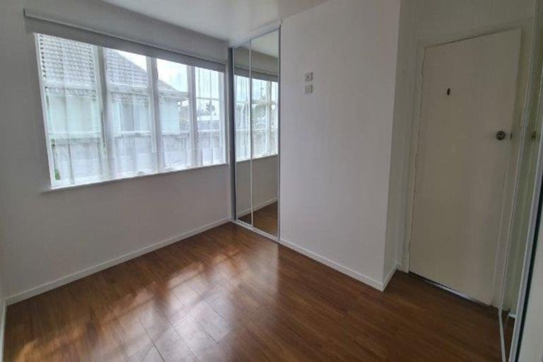 Photo of property in 1 Pinfold Avenue, Hamilton East, Hamilton, 3216
