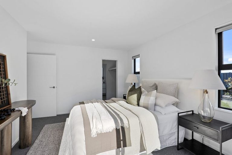 Photo of property in 18 Rita Angus Road, Belfast, 8051