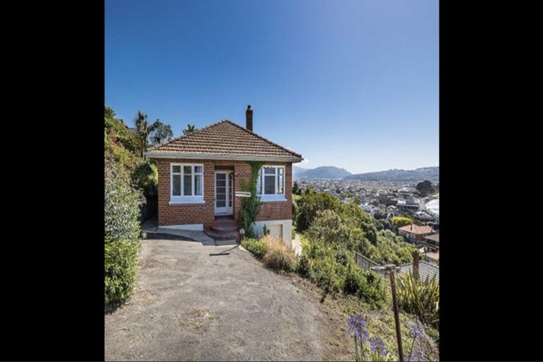 Photo of property in 68a Cliffs Road, Saint Clair, Dunedin, 9012