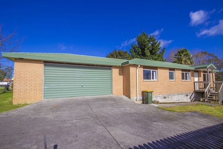 Photo of property in 15 Freda Place, Favona, Auckland, 2024