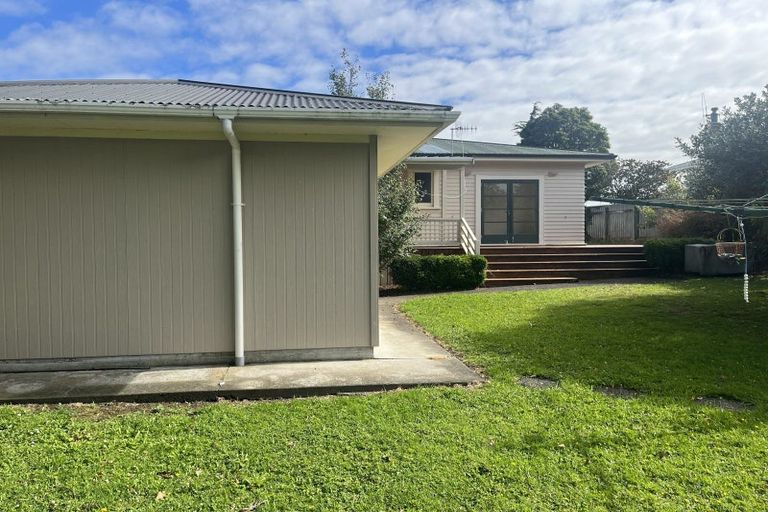 Photo of property in 42 Matamau Street, Palmerston North, 4414