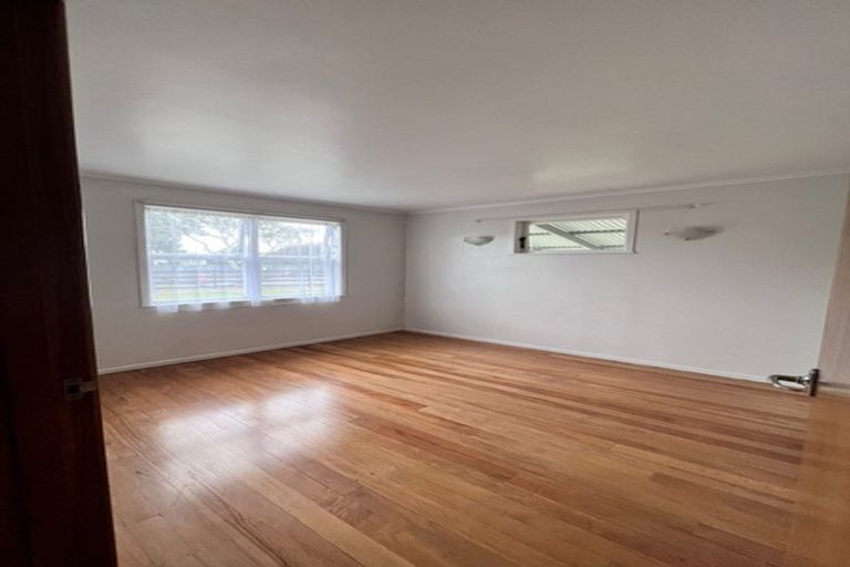 Photo of property in 90 Friedlanders Road, Manurewa, Auckland, 2102